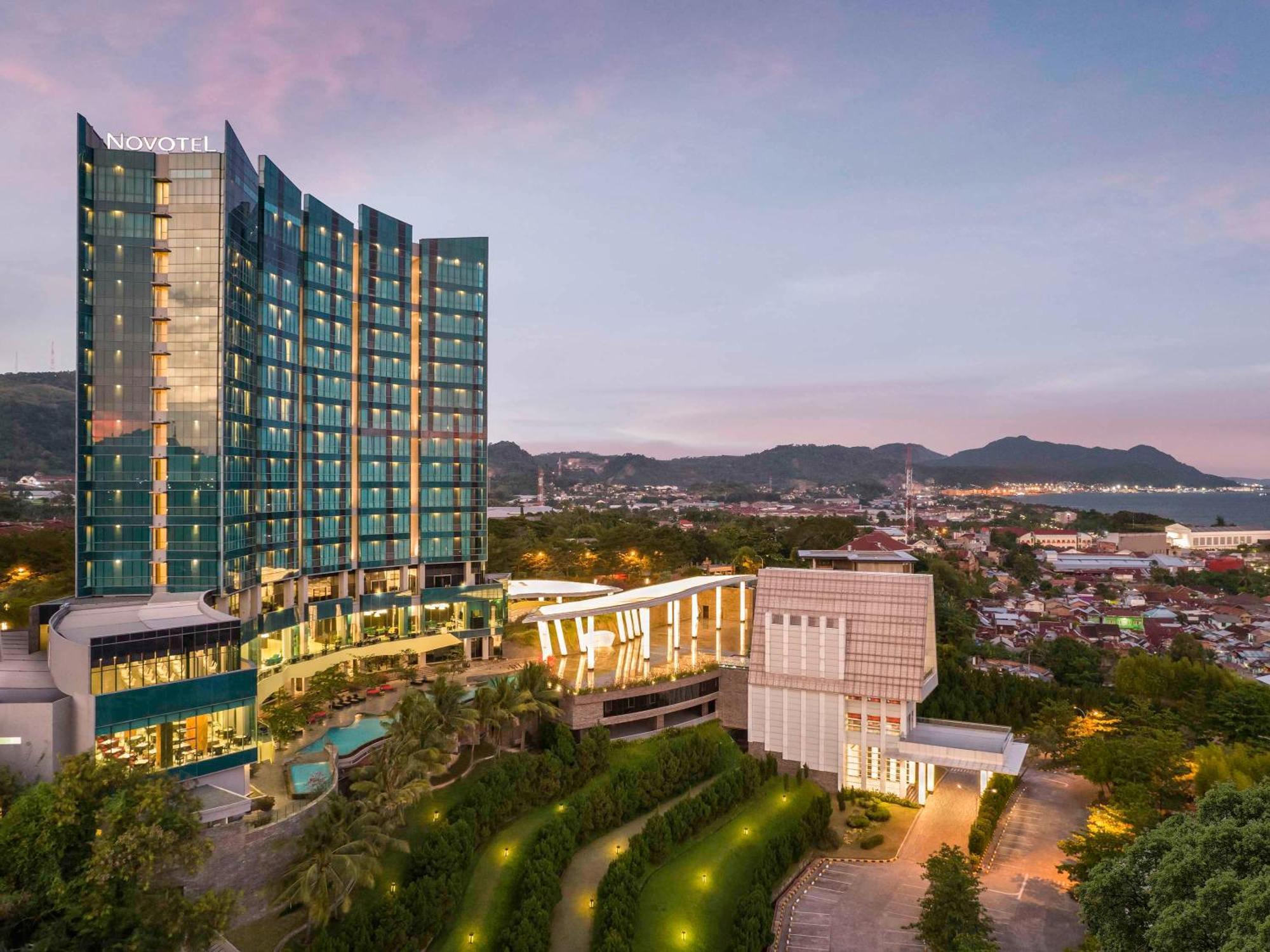 Novotel Lampung Bandar Lampung Zewnętrze zdjęcie